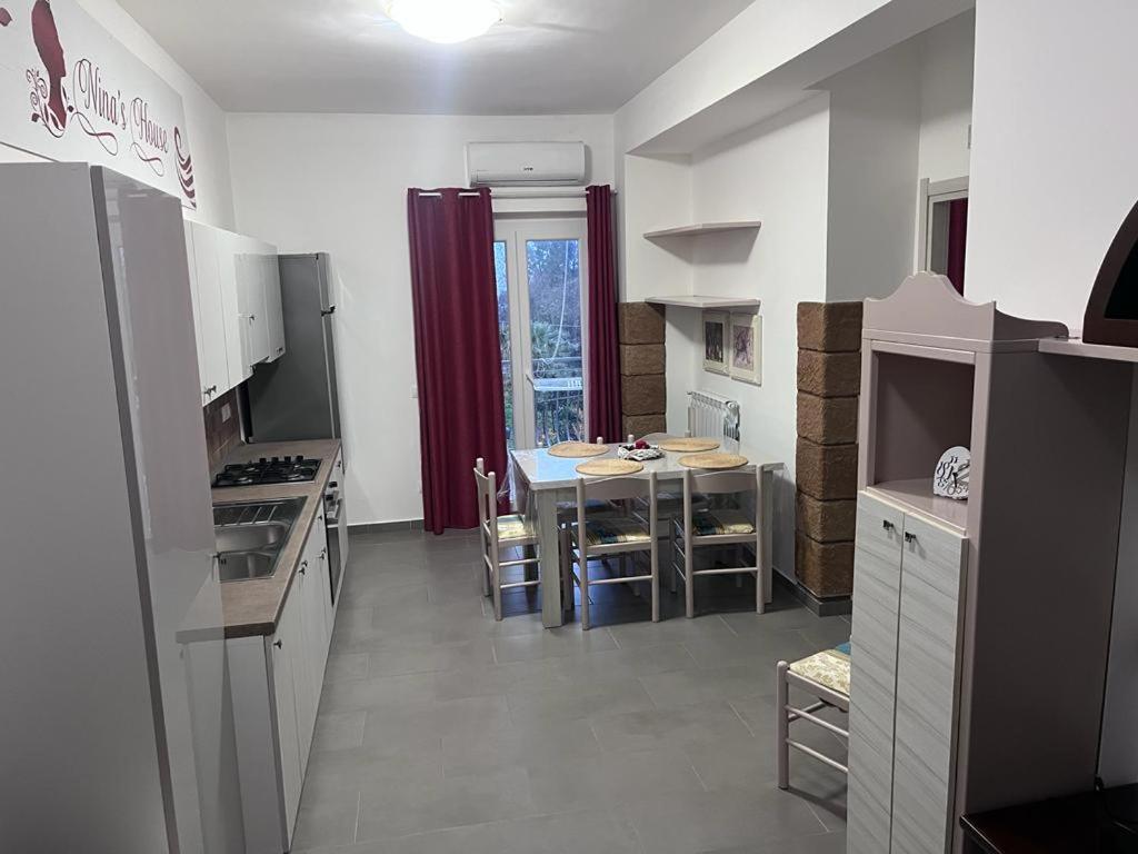 Nina's house 2 a 300 metri dal mare - Appartement Met één Slaapkamer