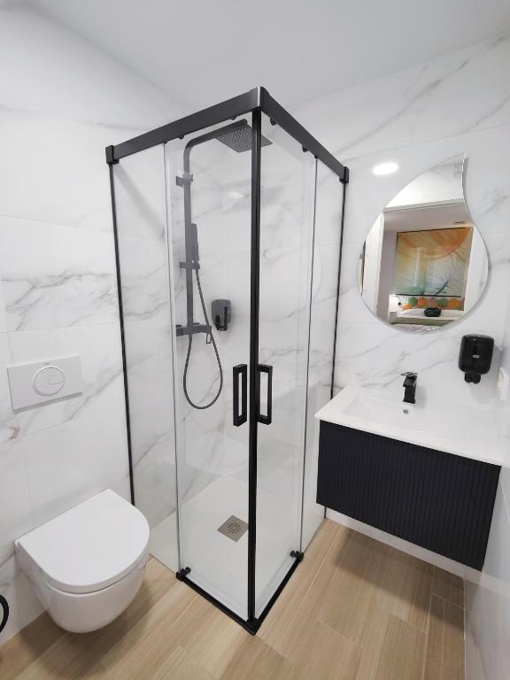 Koupelna v ubytování Apartamentos Centro Oviedo Caveda