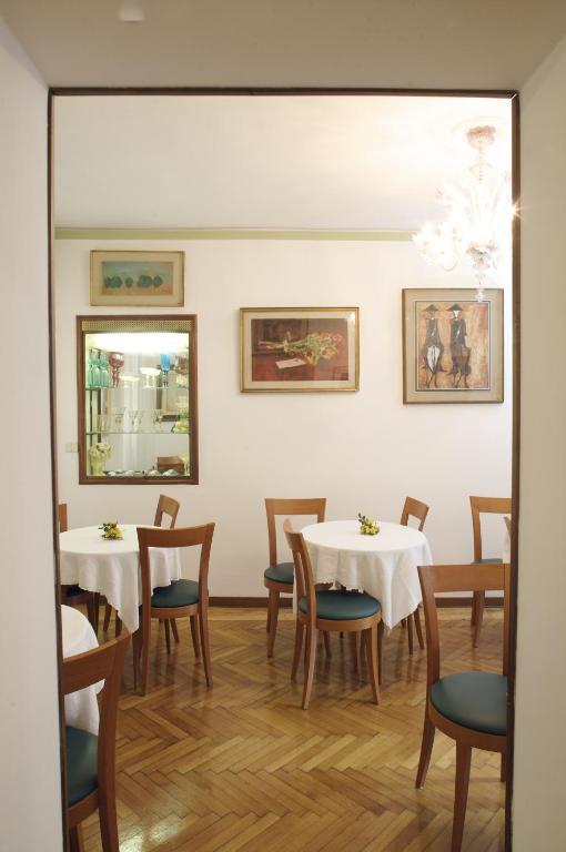 Restaurace v ubytování Hotel Serenissima