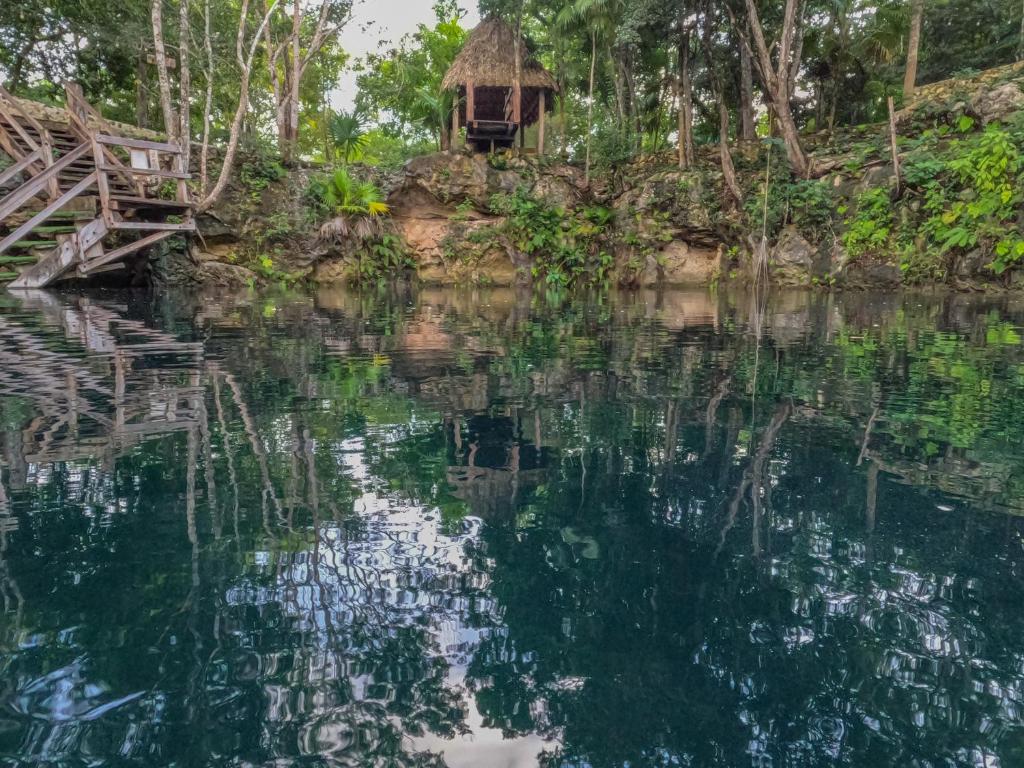 Cenote Popol Vuh