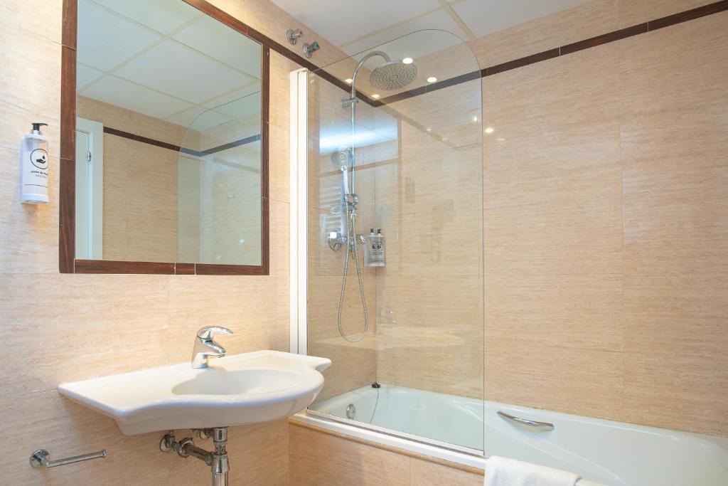 VTZ Hotel El Príncipe - Resim 25