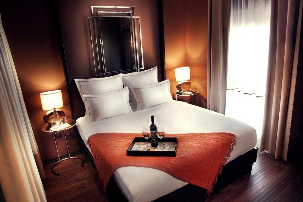 Voodi või voodid majutusasutuse Brown TLV Urban Hotel a member of Brown Hotels toas