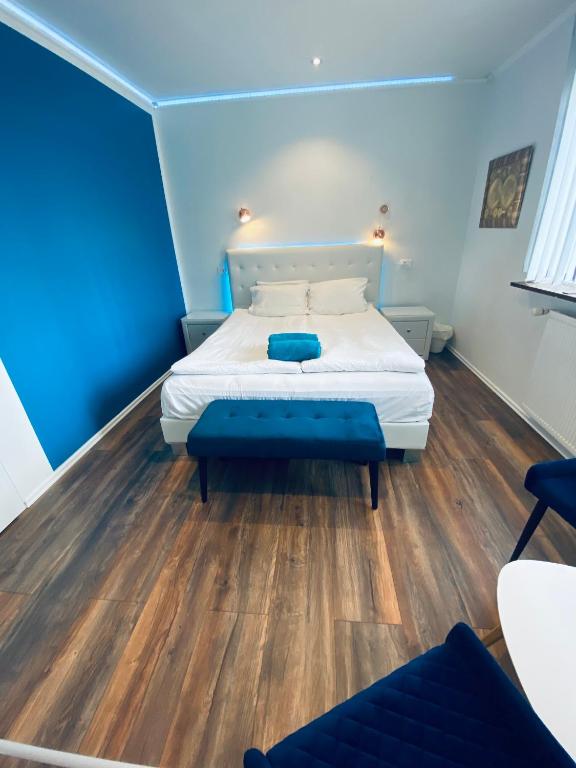 Postel nebo postele na pokoji v ubytování Easy Stay