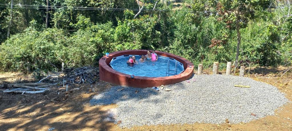 Kolam renang di atau di dekat Cabaña Bariri