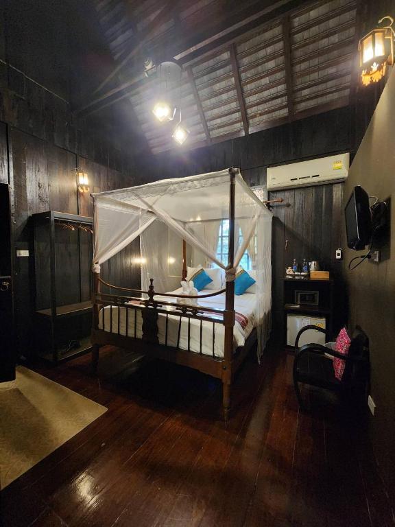 Club One Seven Gaymen Chiang Mai - Resim 39