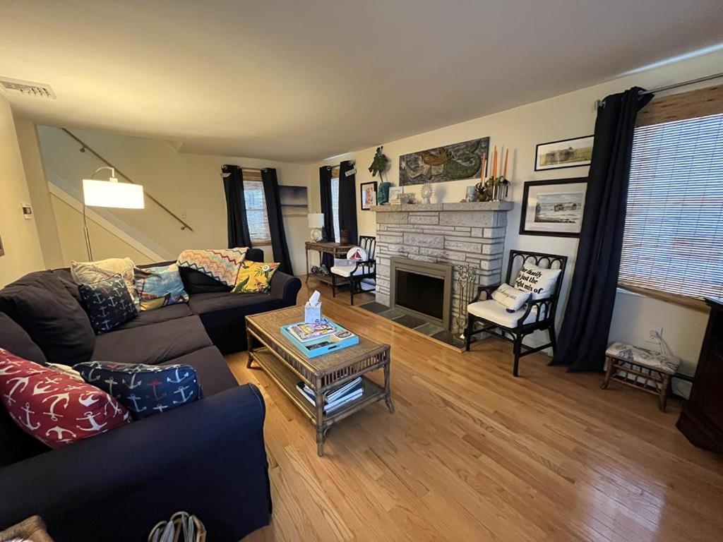 Φωτογραφία από το άλμπουμ του Sonny S Shack, Llc σε Beach Haven Crest