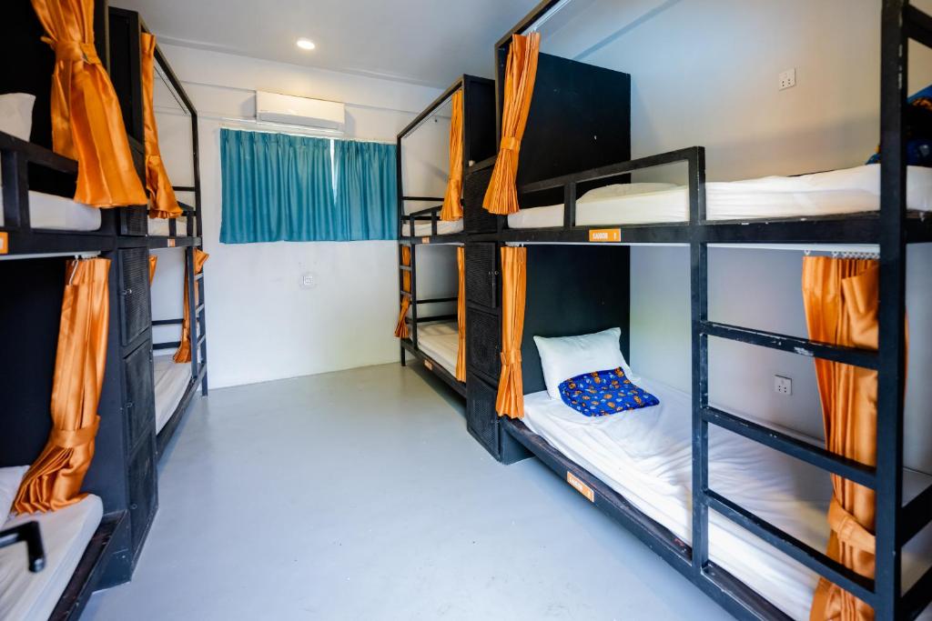 Postel nebo postele na pokoji v ubytování White Rabbit Hostel