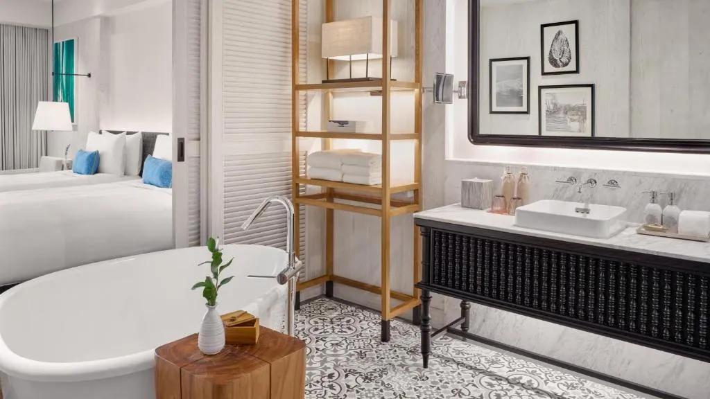 Essential Twin Room with Garden View