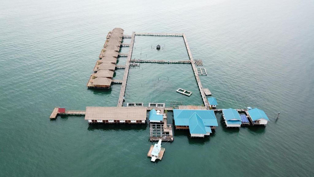 an aerial view of a dock in the water at Kelong Pancing Madu Tiga in Tanjung Pinang 