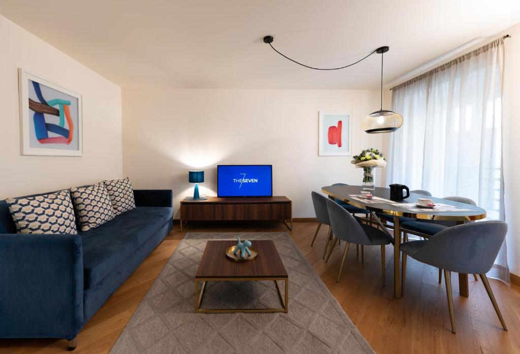 The Seven Residence - Standard Apartment