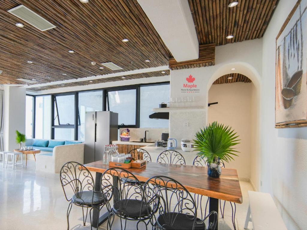 Posezení v ubytování Maple Hotel & Apartment