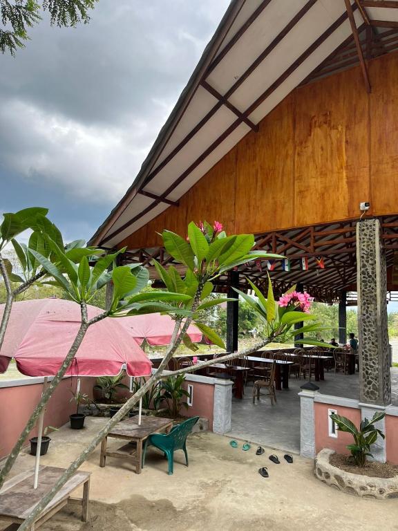 Fotografie z fotogalerie ubytování Asim Paris Guesthouse & jungle trekking v destinaci Bukit Lawang