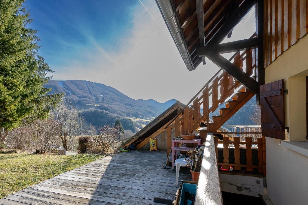Photo de la galerie de l'établissement Gite 4 personnes, à Aillon-le-Jeune