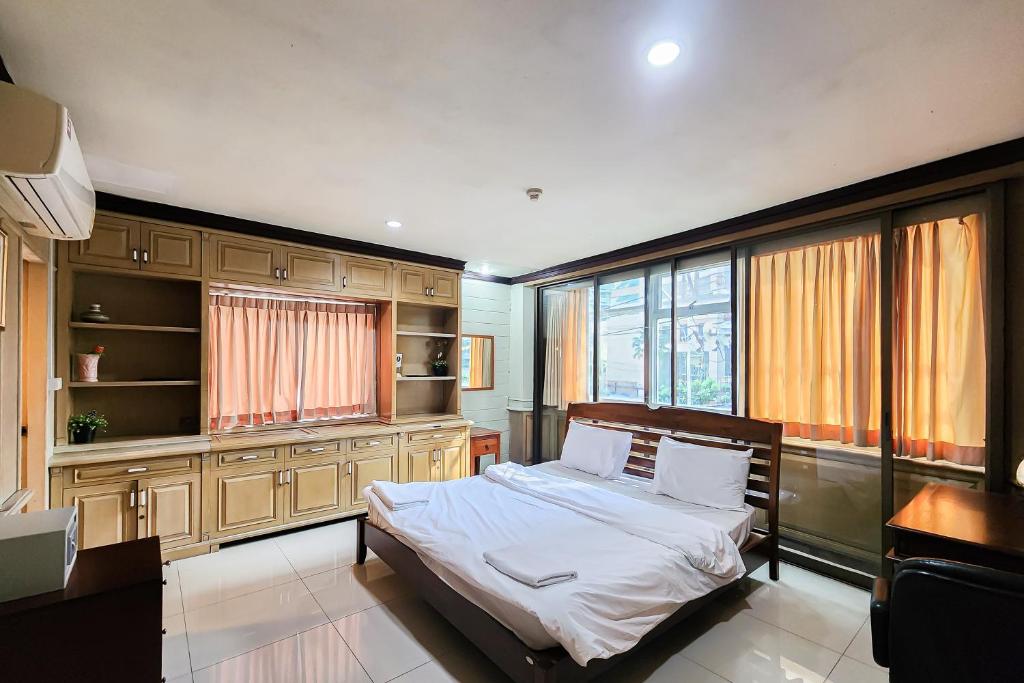 Cordia Residence Sathorn - Three-Bedroom Suite