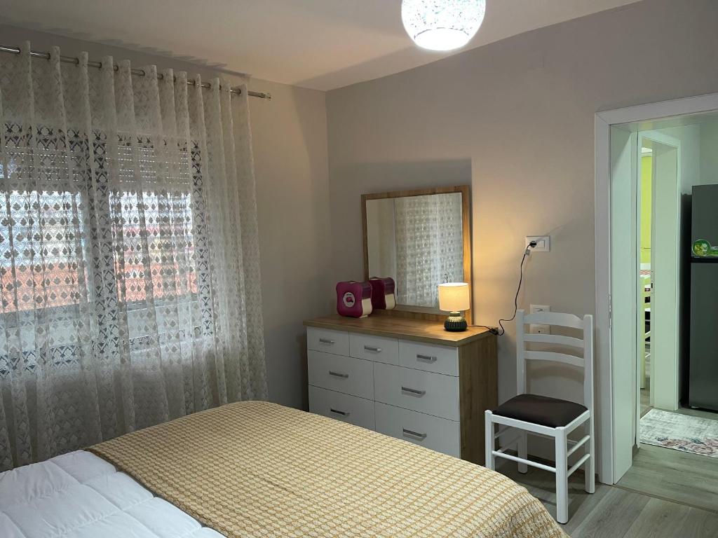 Sweet Home - Image 2