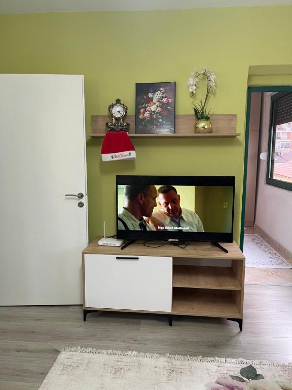 Sweet Home - Image 7