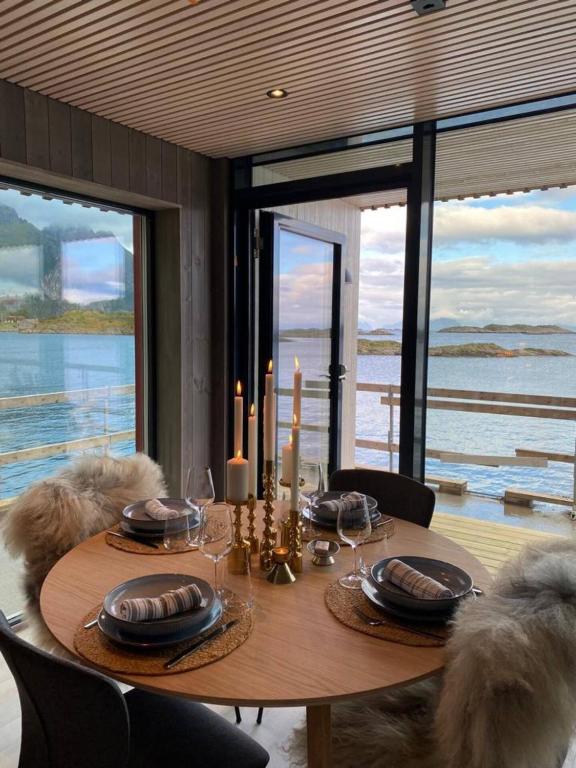 Curated visual reference: Waterfront Apartment With Panoramic Sea View Henningsvær Updated Prices 2026 Photo Inspiration