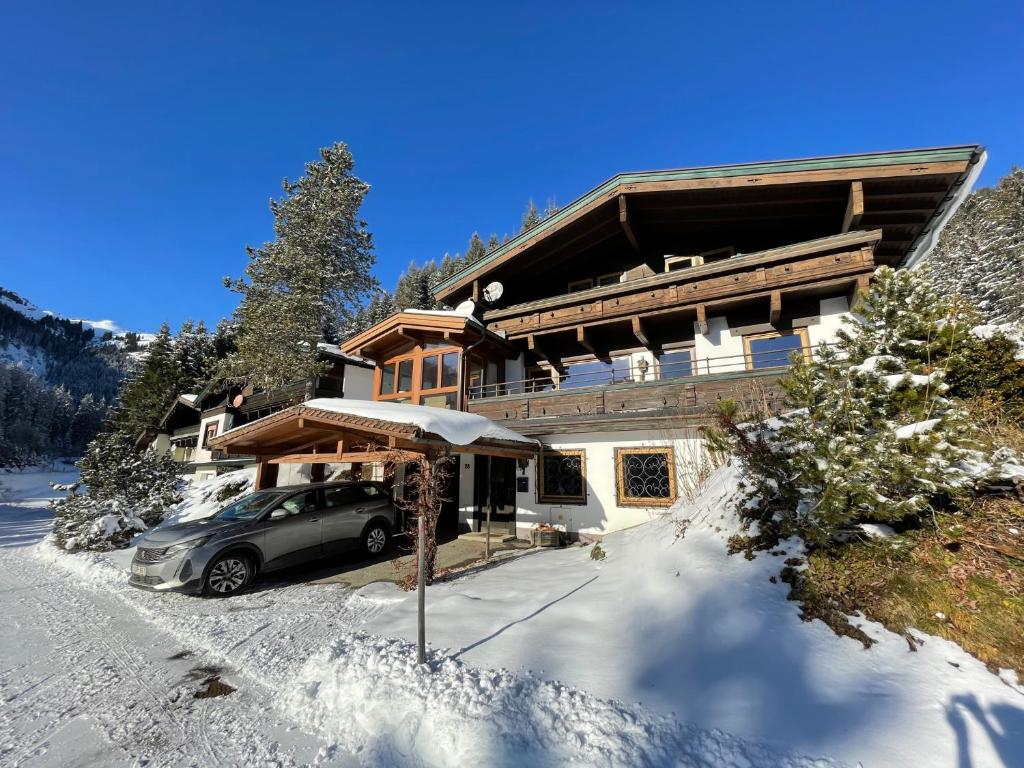겨울의 Buena Vista Mountain Lodge