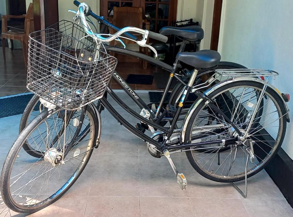 Jízda na kole v ubytování Langama Thena - ළඟම තැන nebo okolí