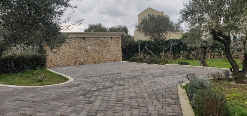 A garden outside Villa LAOURA