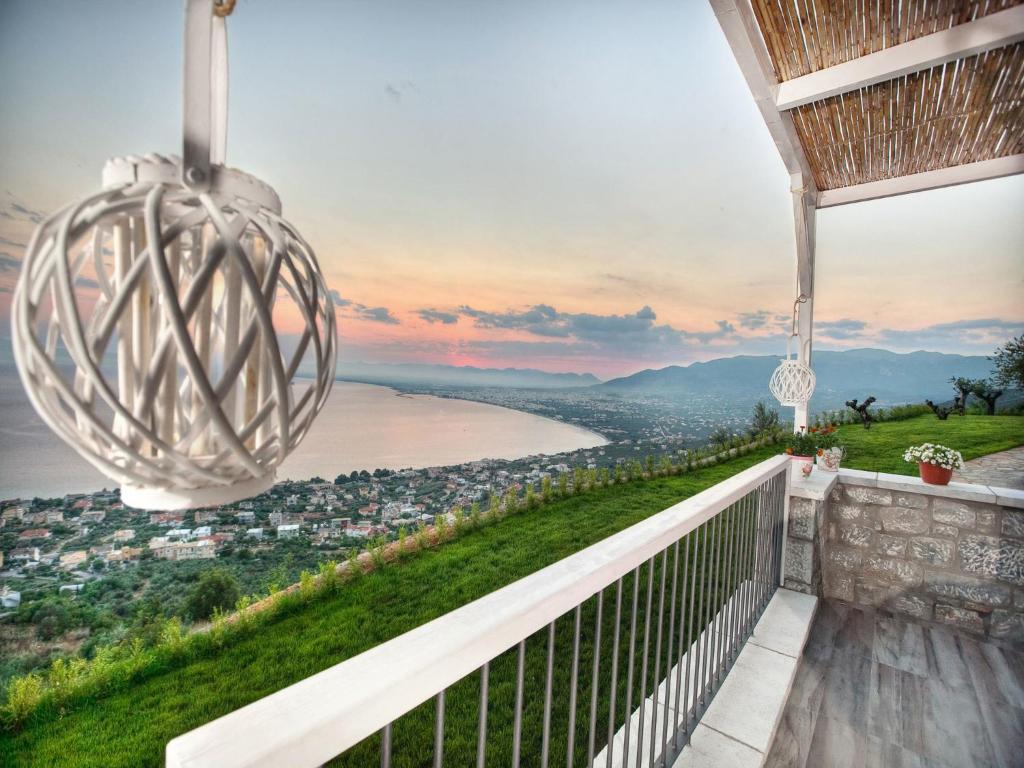 Petra Thea - Studio With Sea View