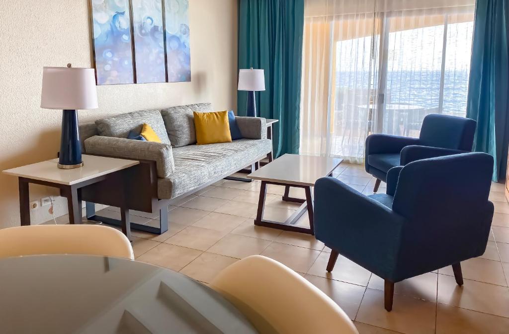 The Royal Sea Aquarium Resort - Tek Yatak Odalı Süit