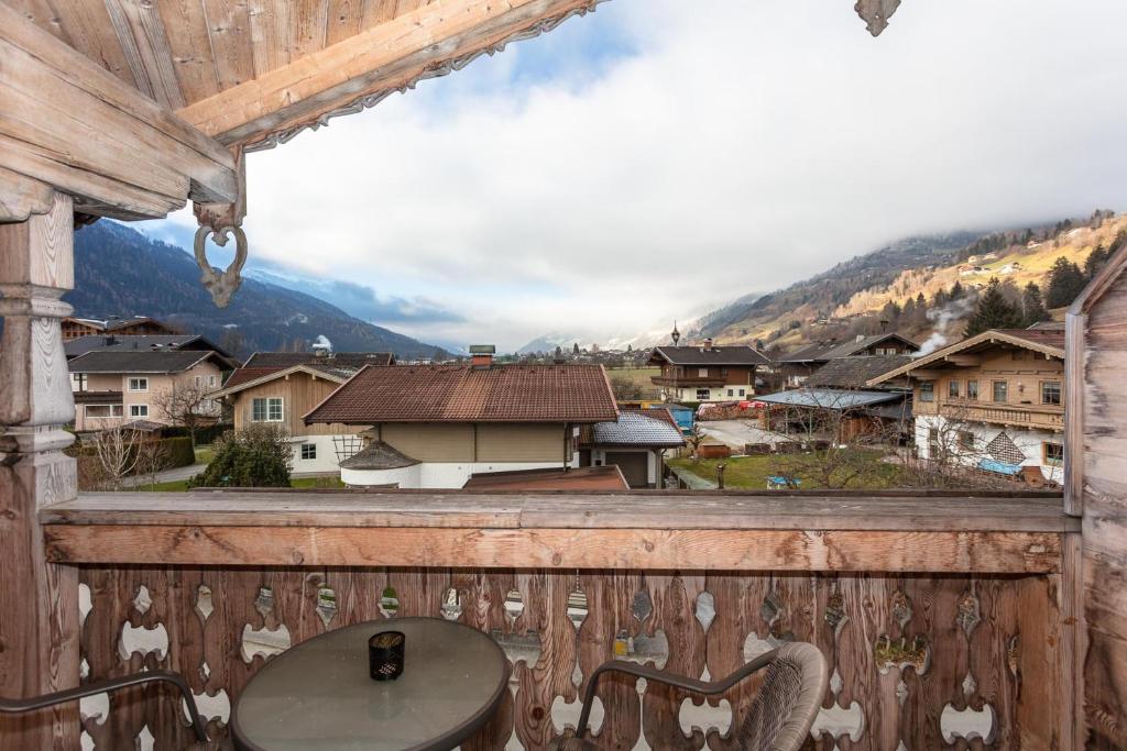 Nespecifikovaný výhled na hory nebo výhled na hory při pohledu z apartmánu