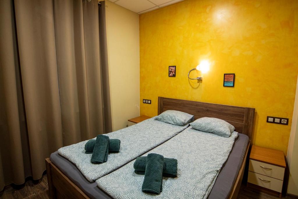 Postel nebo postele na pokoji v ubytování Comfort & Cozy Apartment in Sofia Center