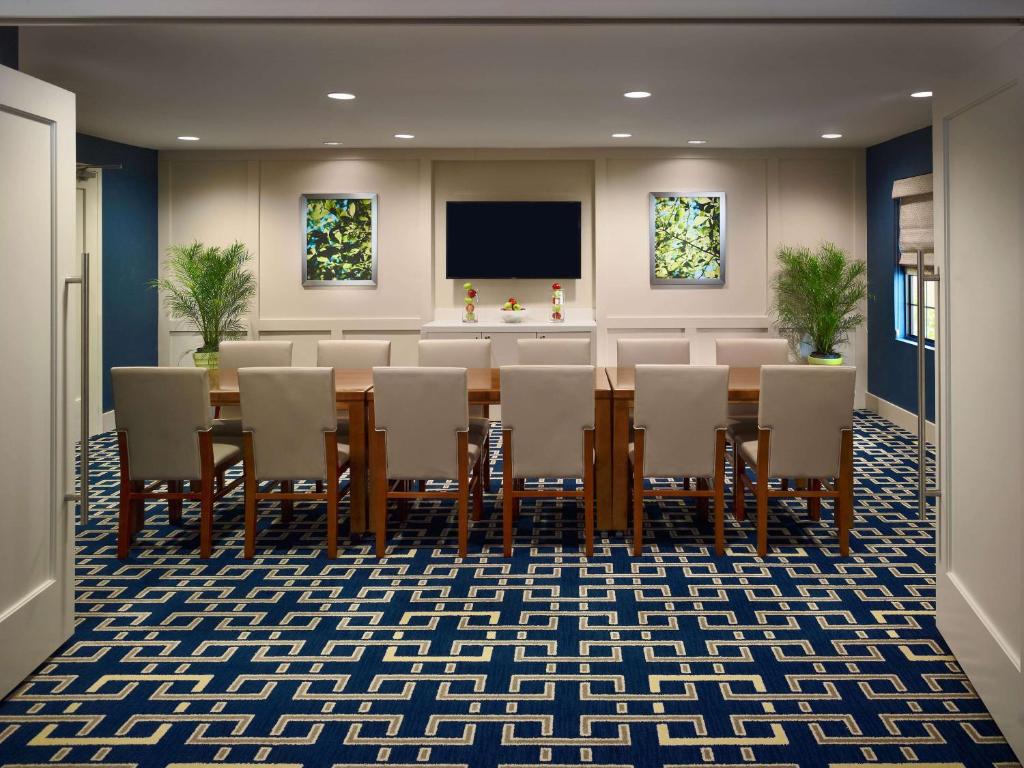 Staybridge Suites Boston - Burlington by IHG photo