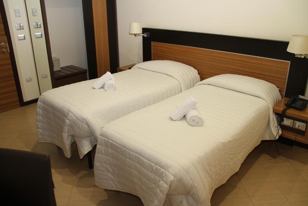 Villa Adriana Hotel - Twin Room