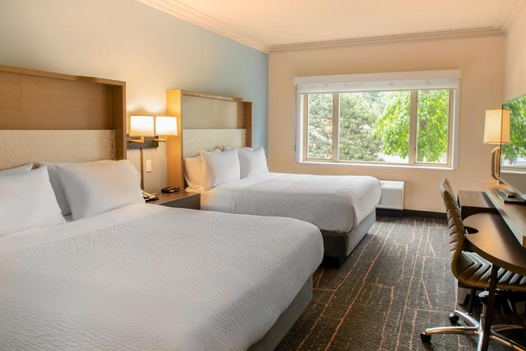 Holiday Inn Victoria - Elk Lake by IHG - Resim 22