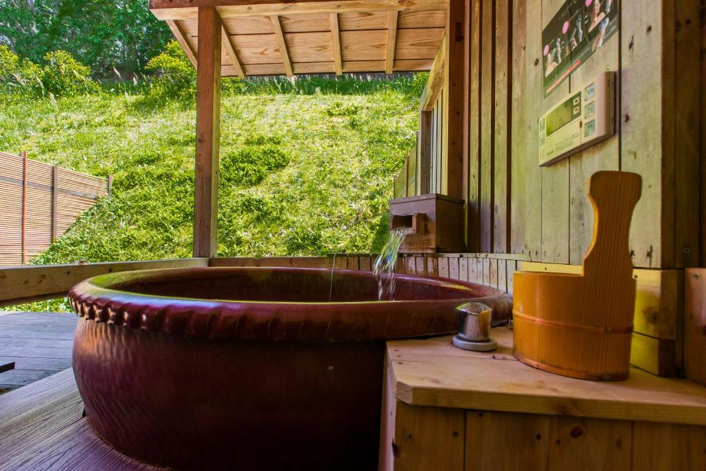 Mashikokan Satoyama Resort Hotel - Japanese-Style Room With Open Air Bath