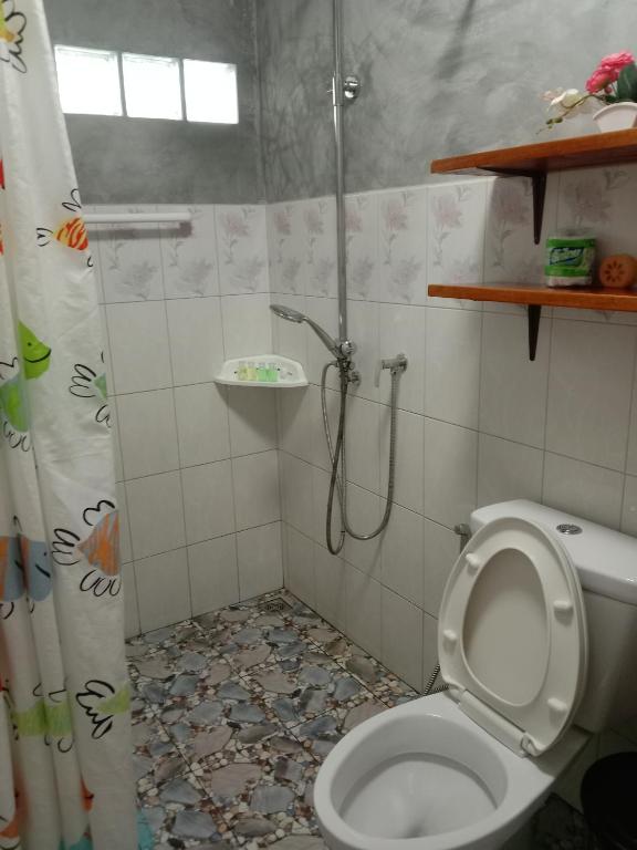 Goodluck village house - Double Room With Private Bathroom
