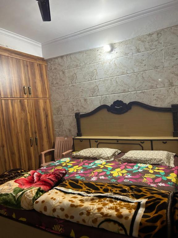 Vrinda Guest House - Housity