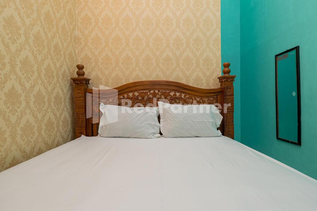 Hotel Wisata Ziarah Sunan Bonang Syariah Mitra RedDoorz - Chambre Double Économique