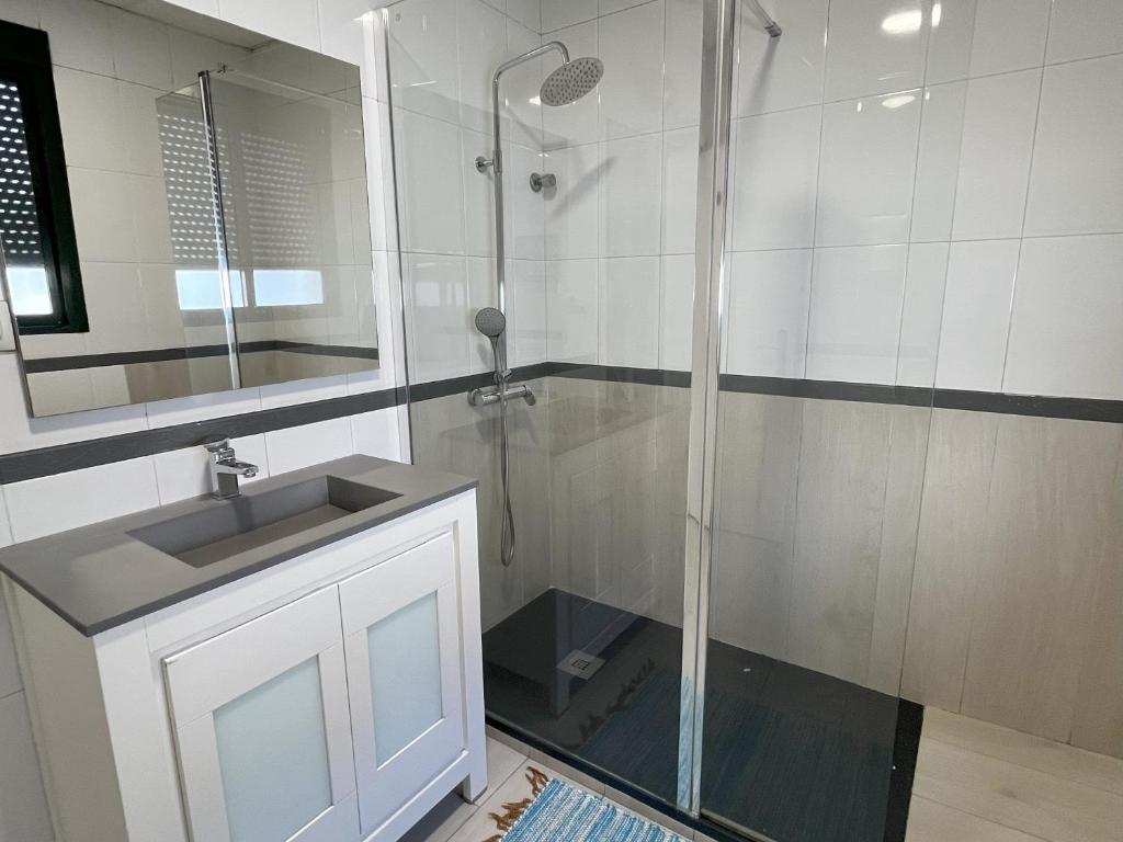 Pensión Galicia - Double Room With Shared Bathroom