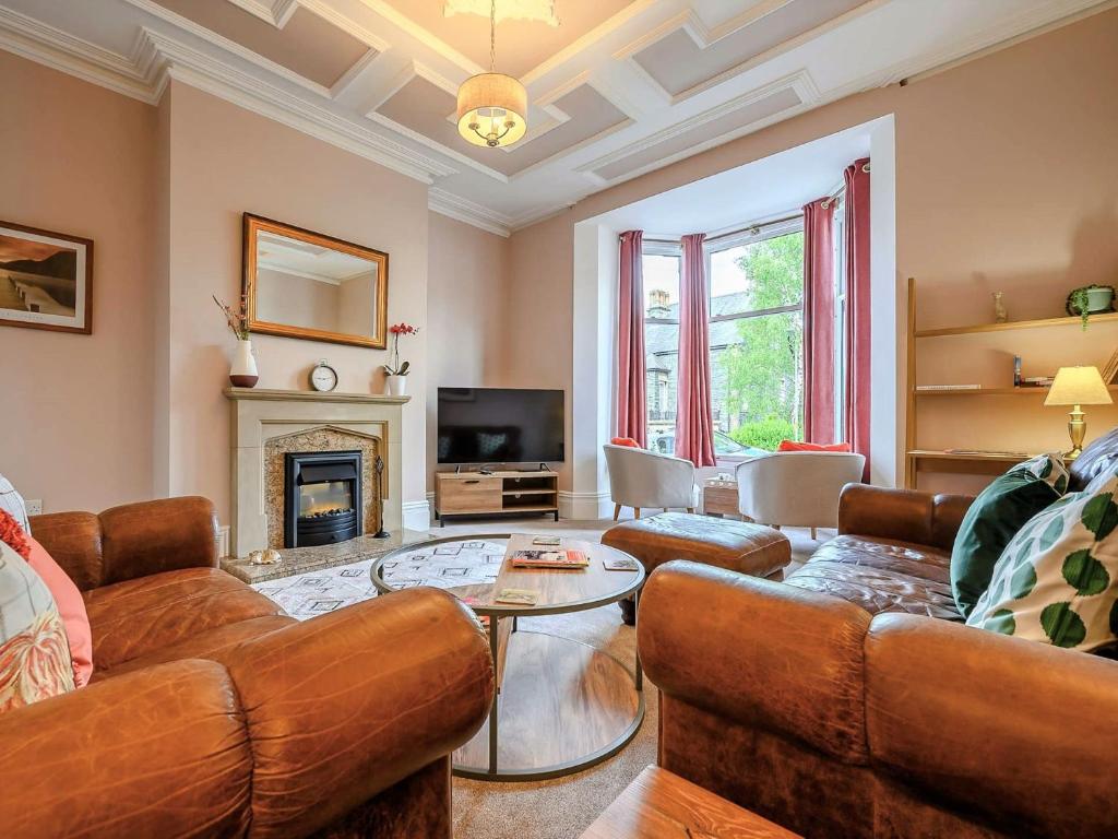 Μια τηλεόραση ή/και κέντρο ψυχαγωγίας στο 3 Bed in Keswick 86867