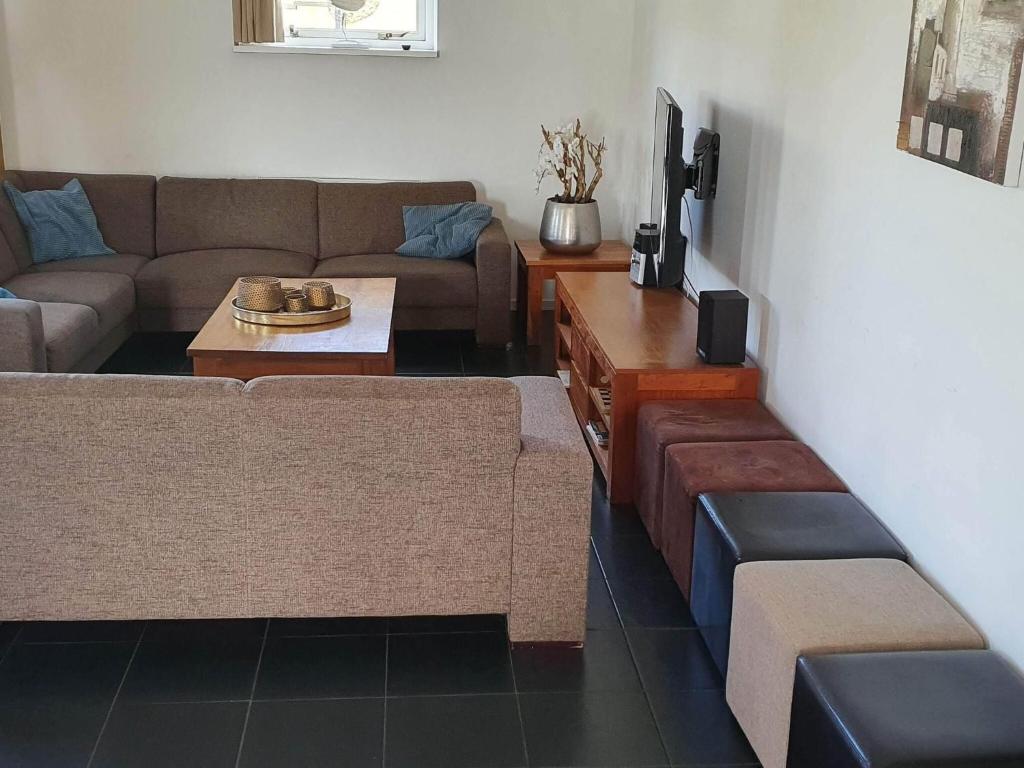 Posezení v ubytování Wemeldinge Group Retreat