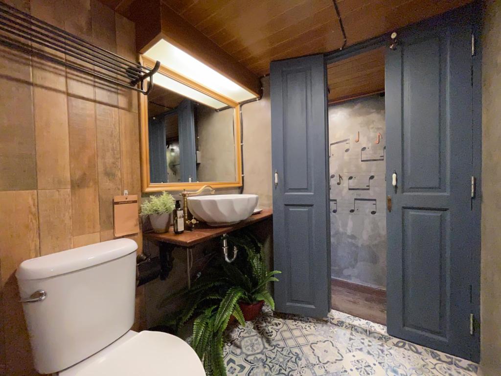 Central Old Town Cottage - Resim 32