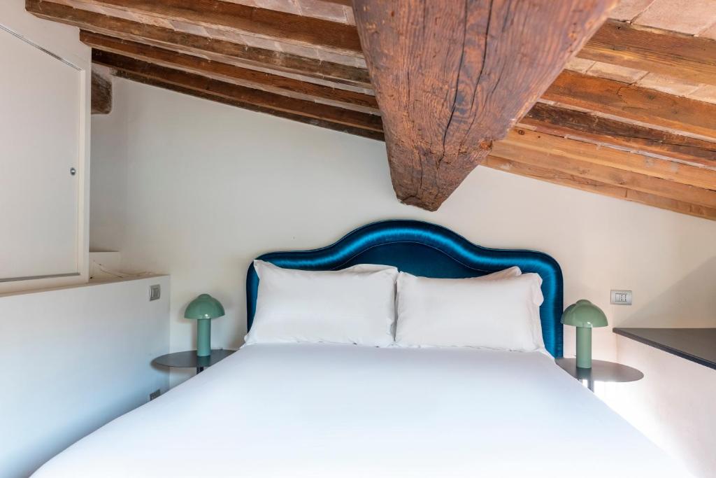 Numa Florence Felice - Resim 30