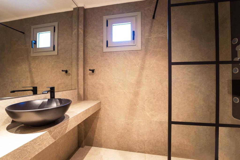 San Giovanni Beach Resort and Suites - 4