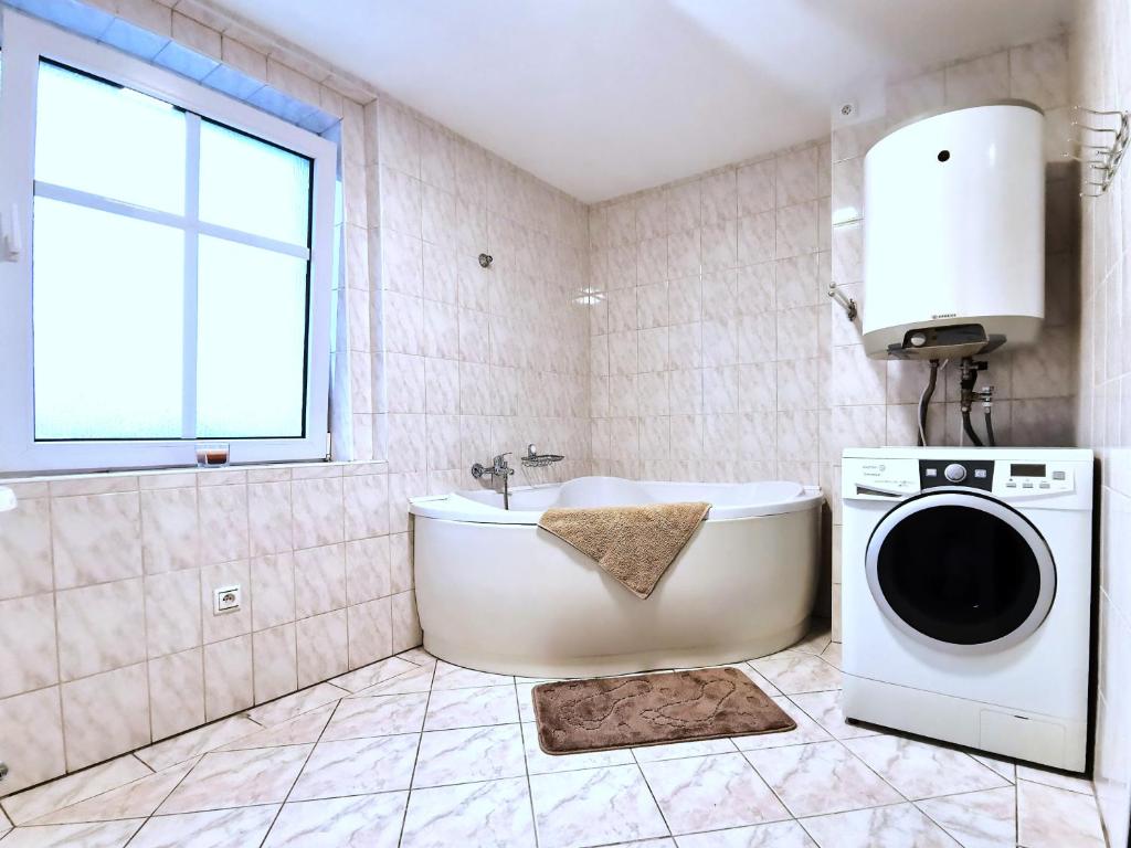 Fotografie z fotogalerie ubytování Elements Apartments & Katerina v destinaci Ostrov