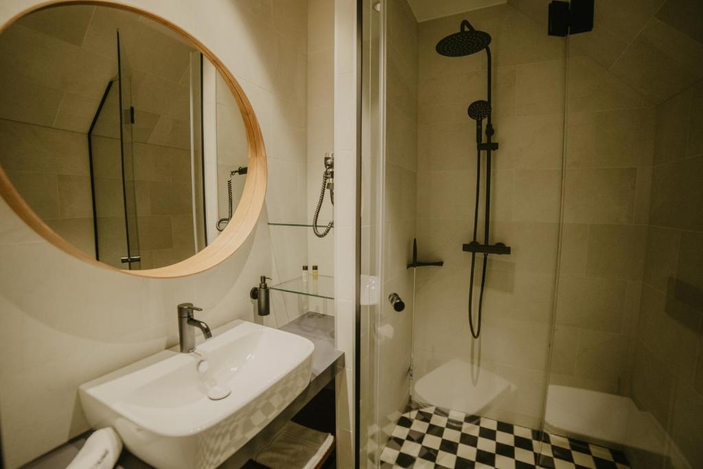 Koupelna v ubytování Coop Hotell