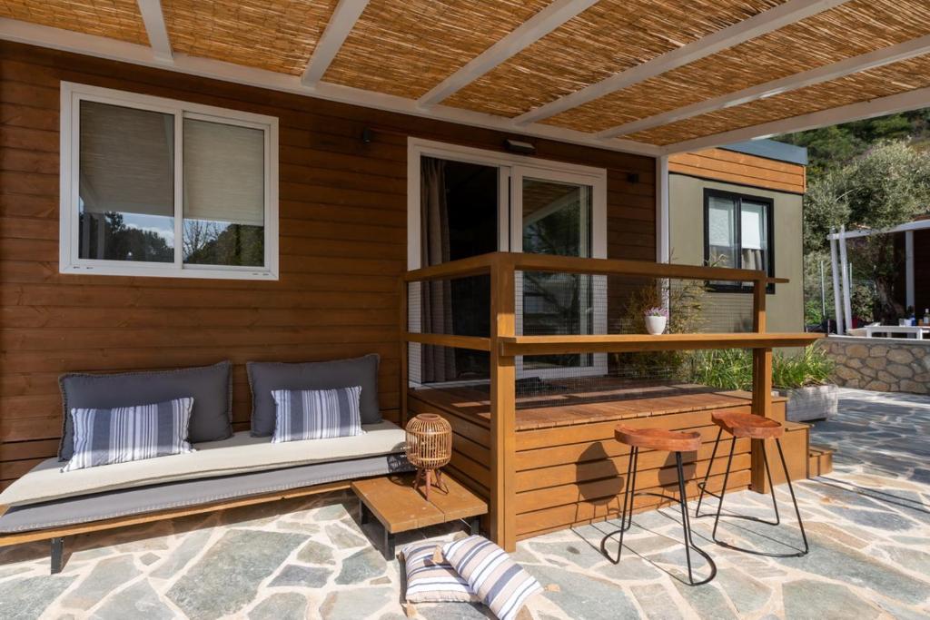 A balcony or terrace at Junam Private Beachfront Cabins