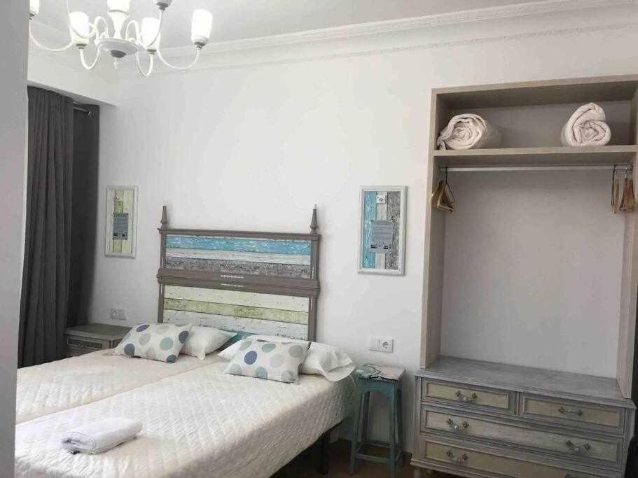 Posteľ alebo postele v izbe v ubytovaní Oak Palace Oakplacescom
