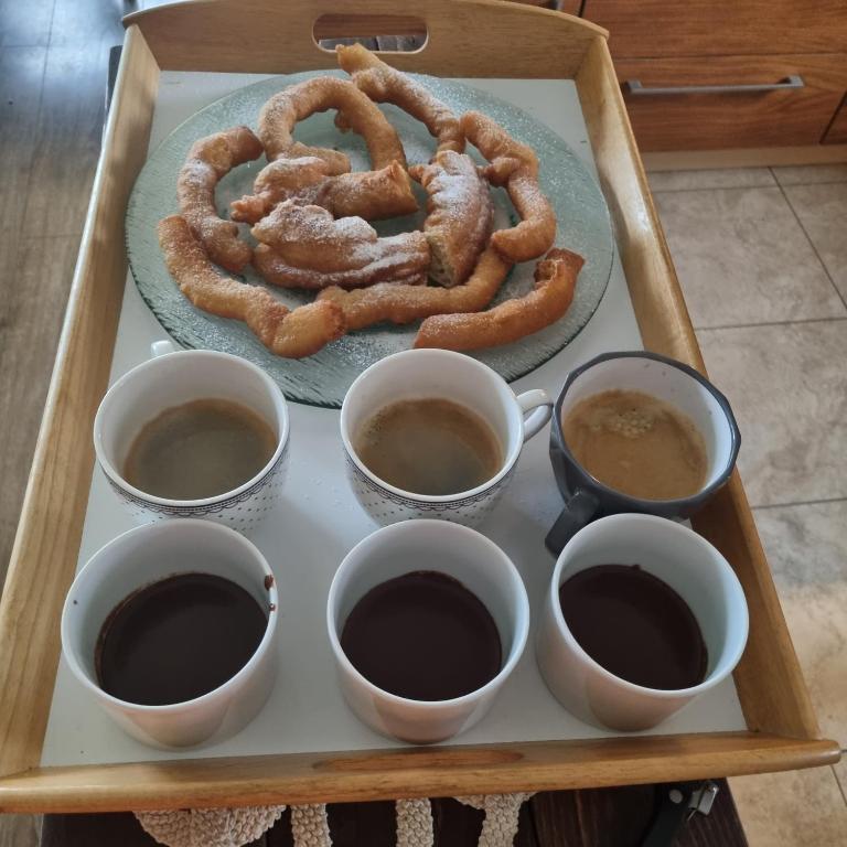 Jedzenie w willi lub w pobliżu