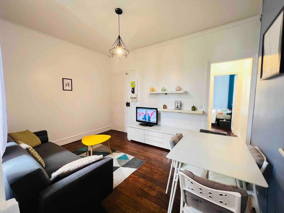 Photo de la galerie de l'établissement 2 pièces cosy au calme, à Aubervilliers