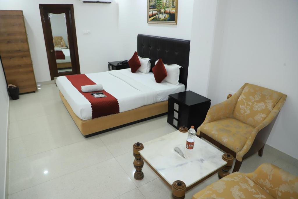 Hotel Blue Moon Residency
