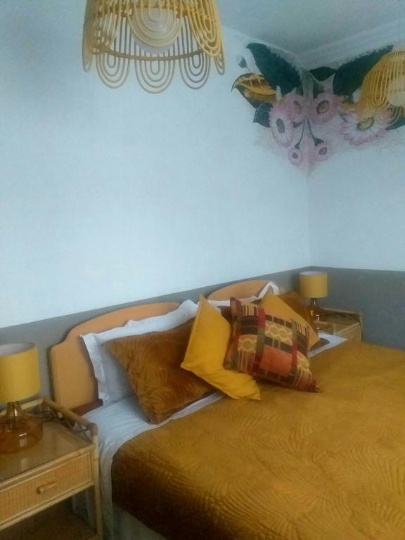Jesmond B&B Kingsize Ensuite Room 2 - Double Room With Private Bathroom