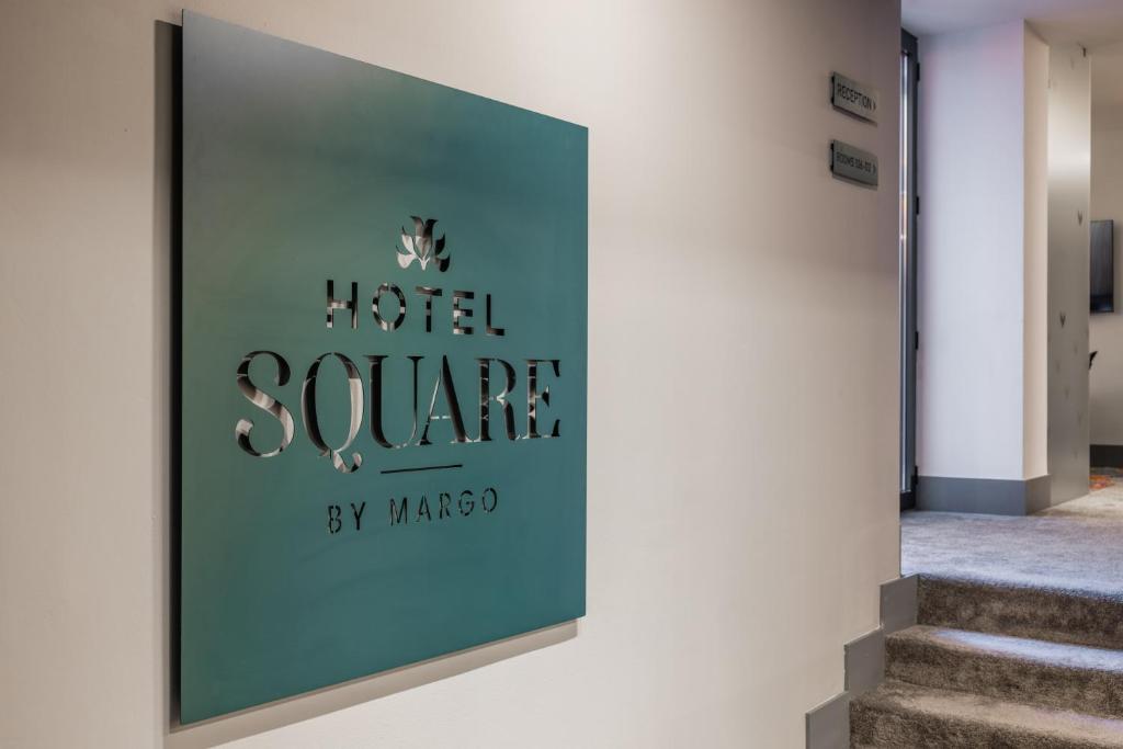 Certifikát, hodnocení, plakát nebo jiný dokument vystavený v ubytování Hotel Square by MARGO